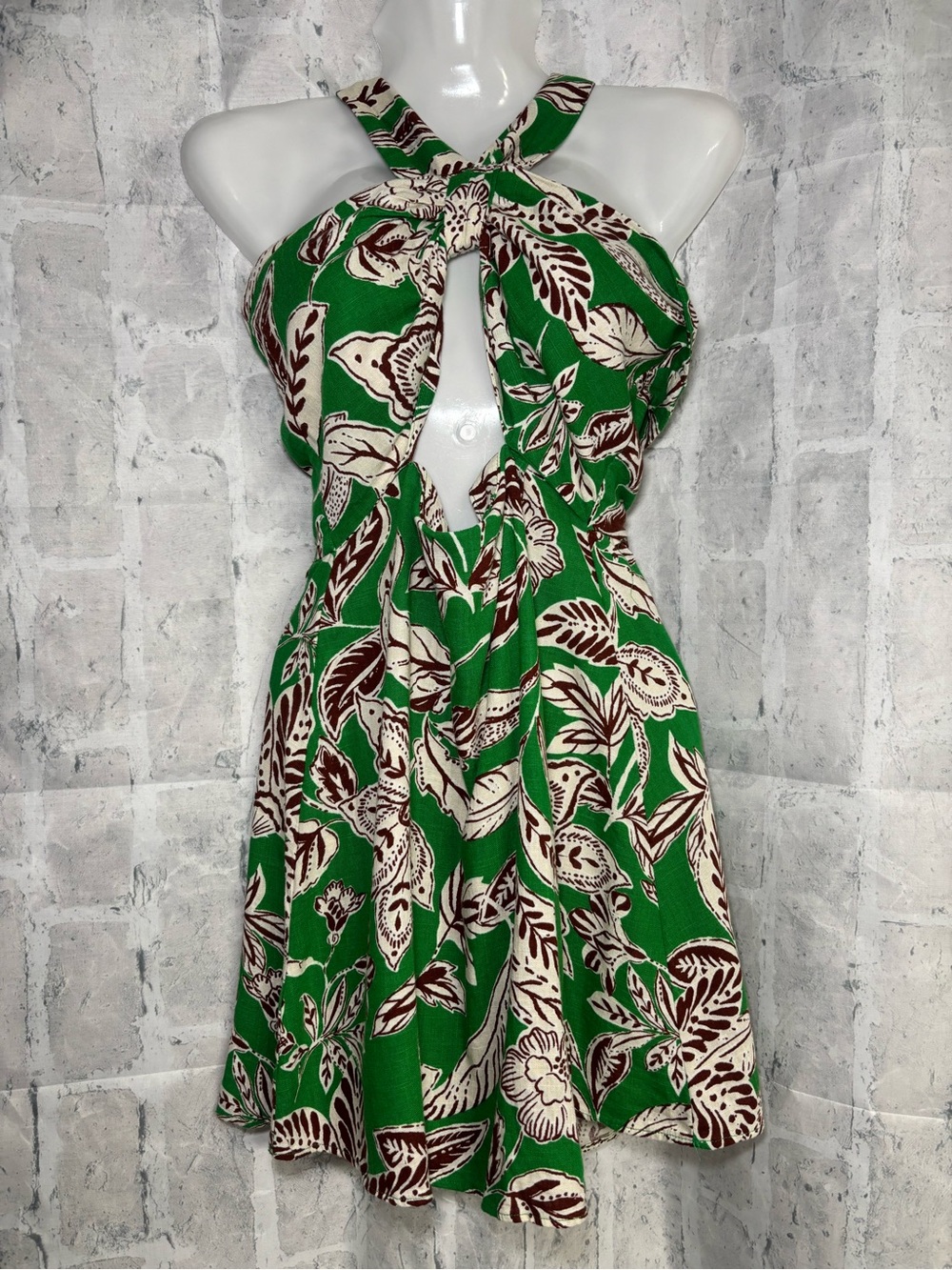 Zara Green Linen Blend Botanical Leaf Halter Romper
